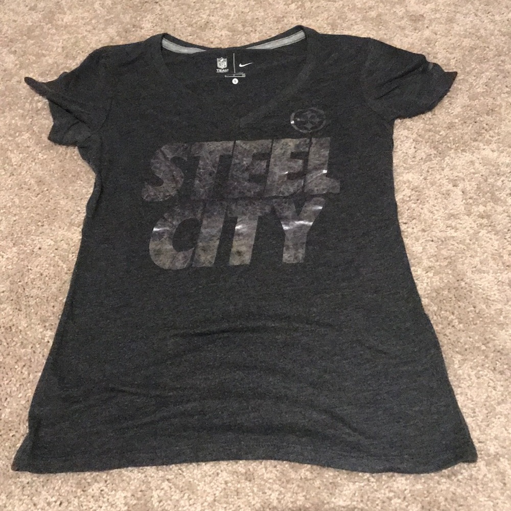 Nike Steelers shirt